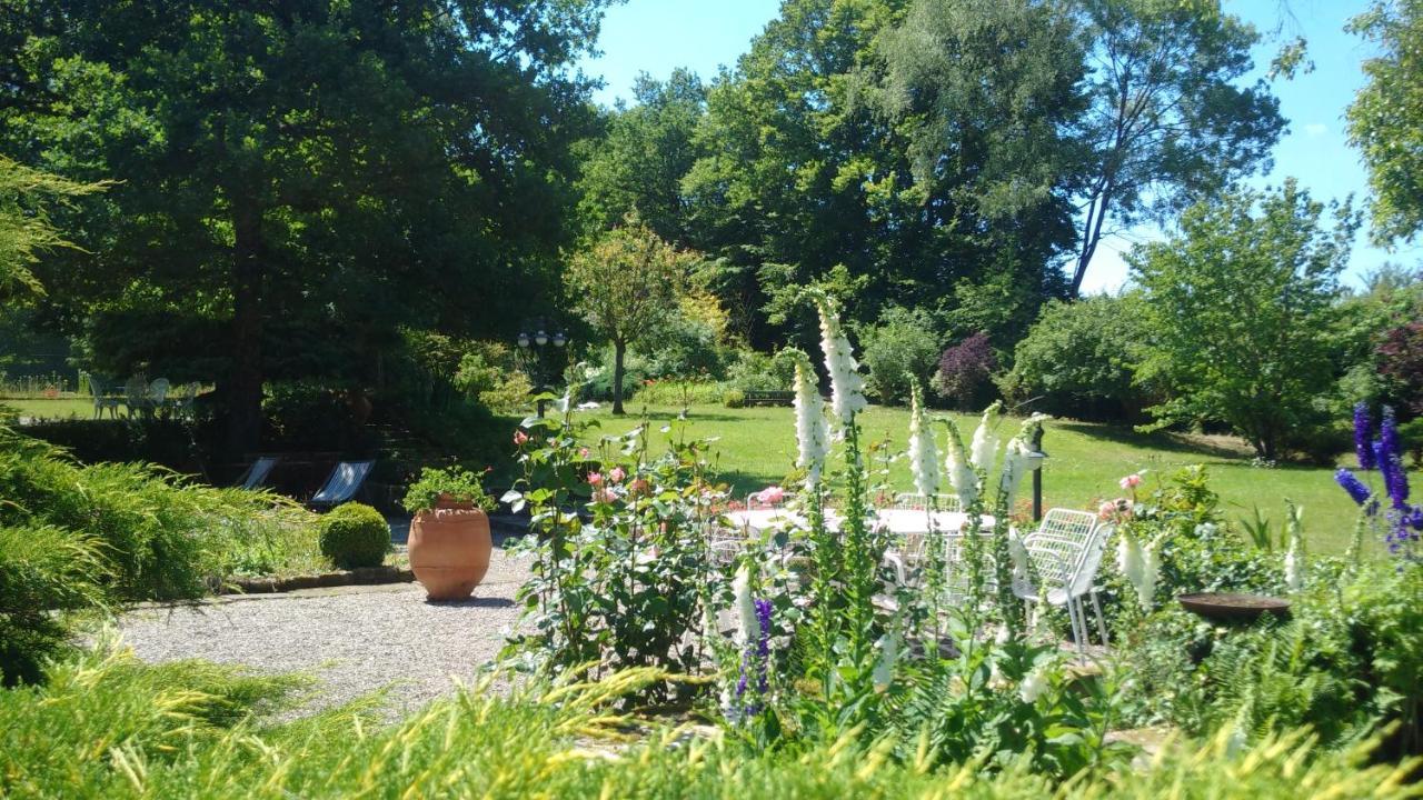 Le Prieure Hotel Aydoilles Exterior photo